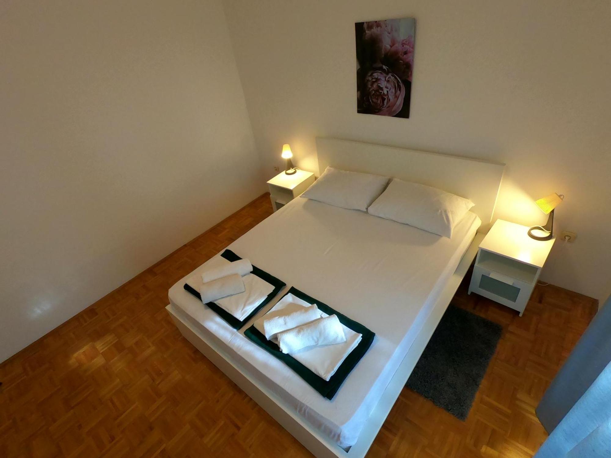 Apartments Stanko Petrcane Exterior photo